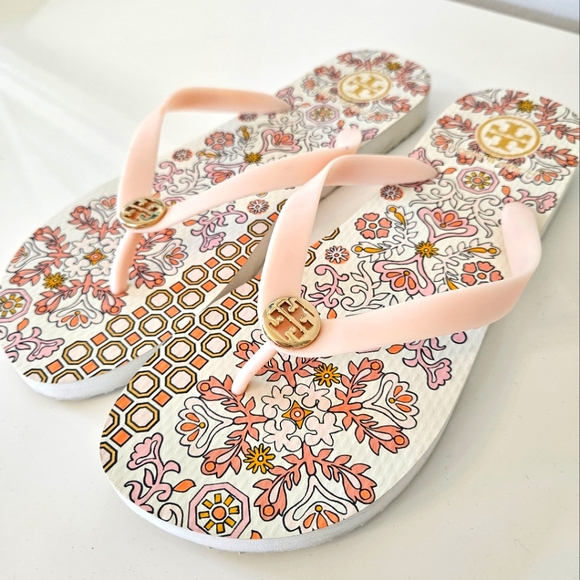 NWOT Tory Burch Hicks Garden Flip Flops - Picture 9 of 15